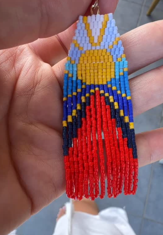 Boucles d’oreilles inspirées du drapeau de La Réunion ✨