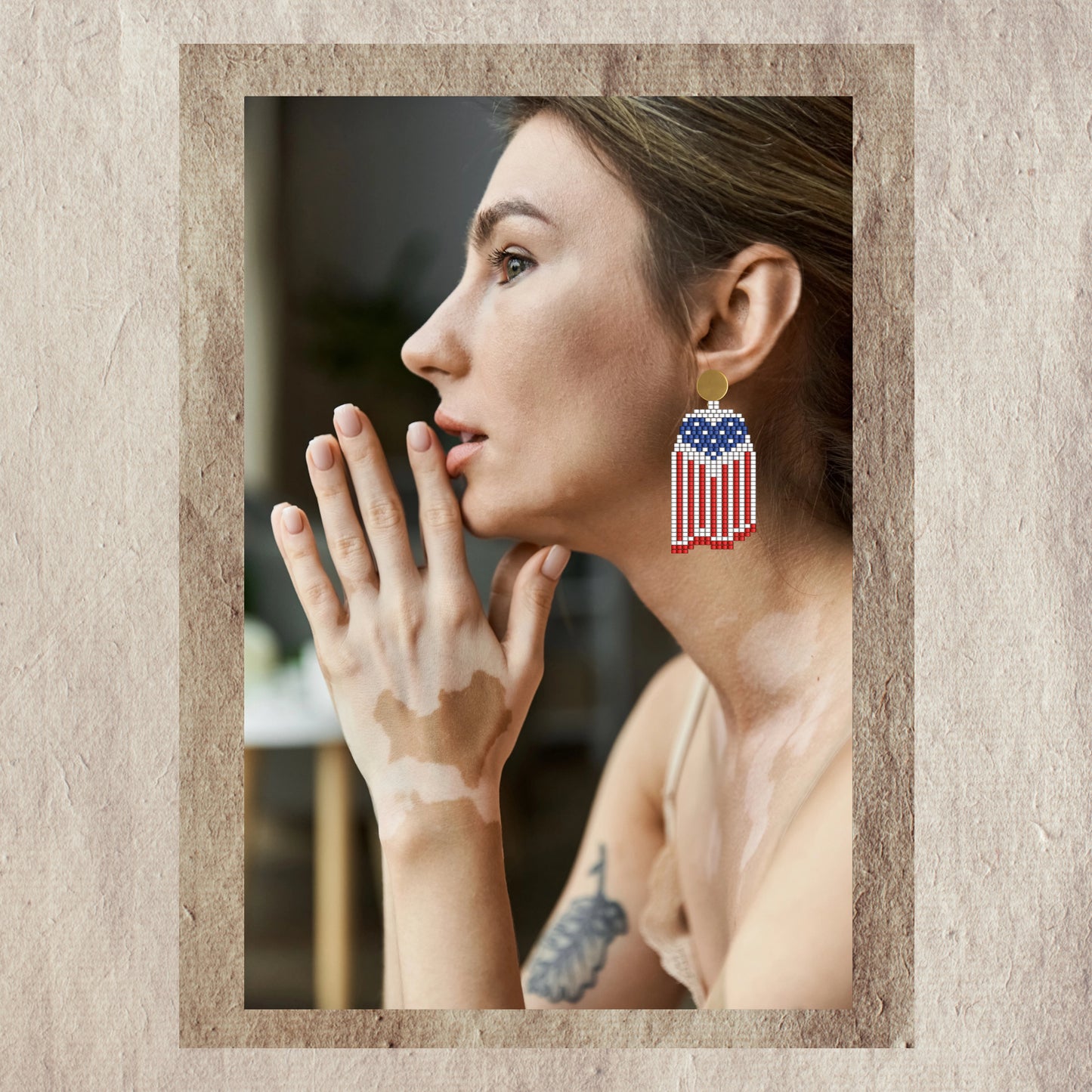 Beaded earrings pattern American flag design